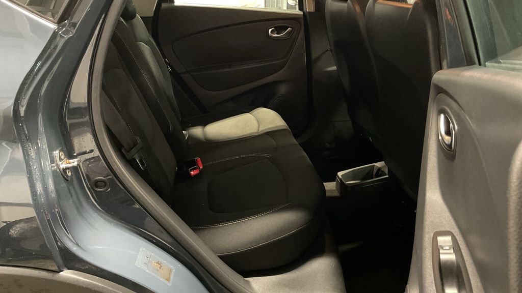 Used Renault Captur 2019 for sale - 77356711: Photo 7