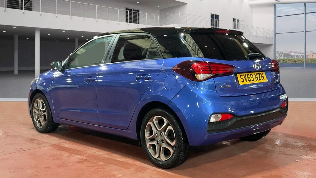 Used Hyundai i20 2019 for sale - 77583365: Photo 3