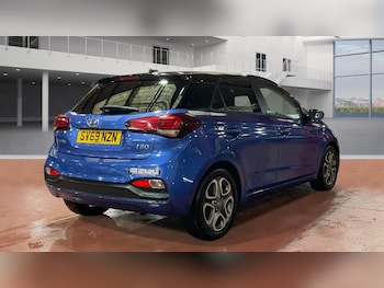 Used Hyundai i20 2019 for sale - 77583365: Photo