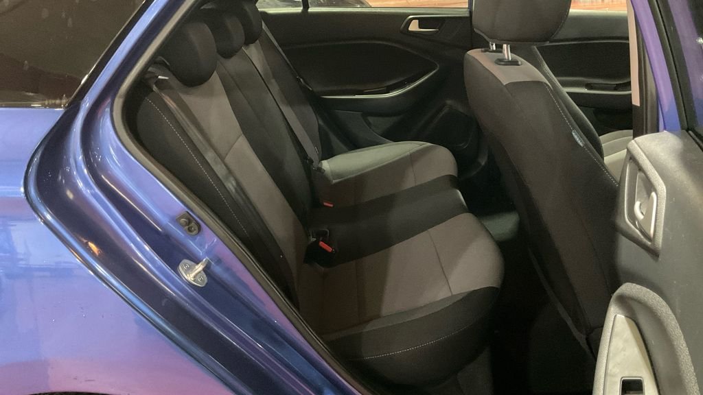 Used Hyundai i20 2019 for sale - 77583365: Photo 7