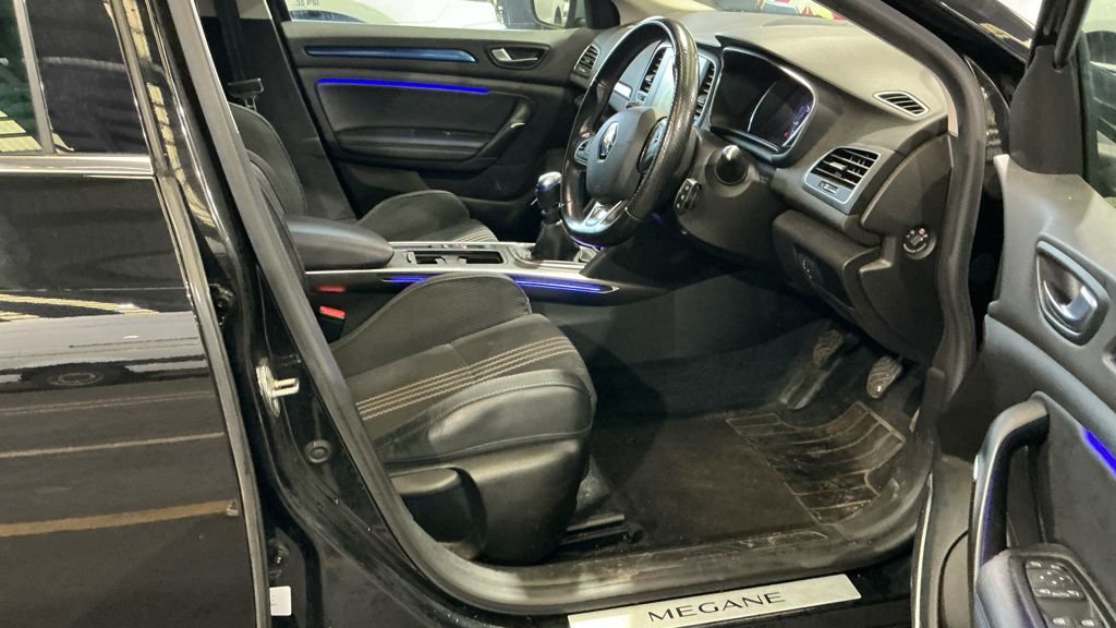 Used Renault Megane 2019 for sale - 77507602: Photo 8