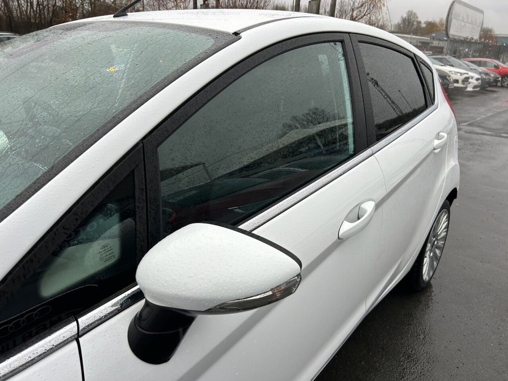 Used Ford Fiesta 2011 for sale - 77249797: Photo 24