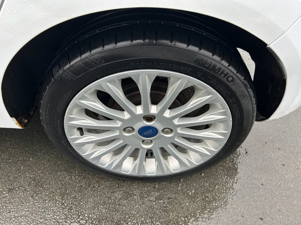 Used Ford Fiesta 2011 for sale - 77249797: Photo 26