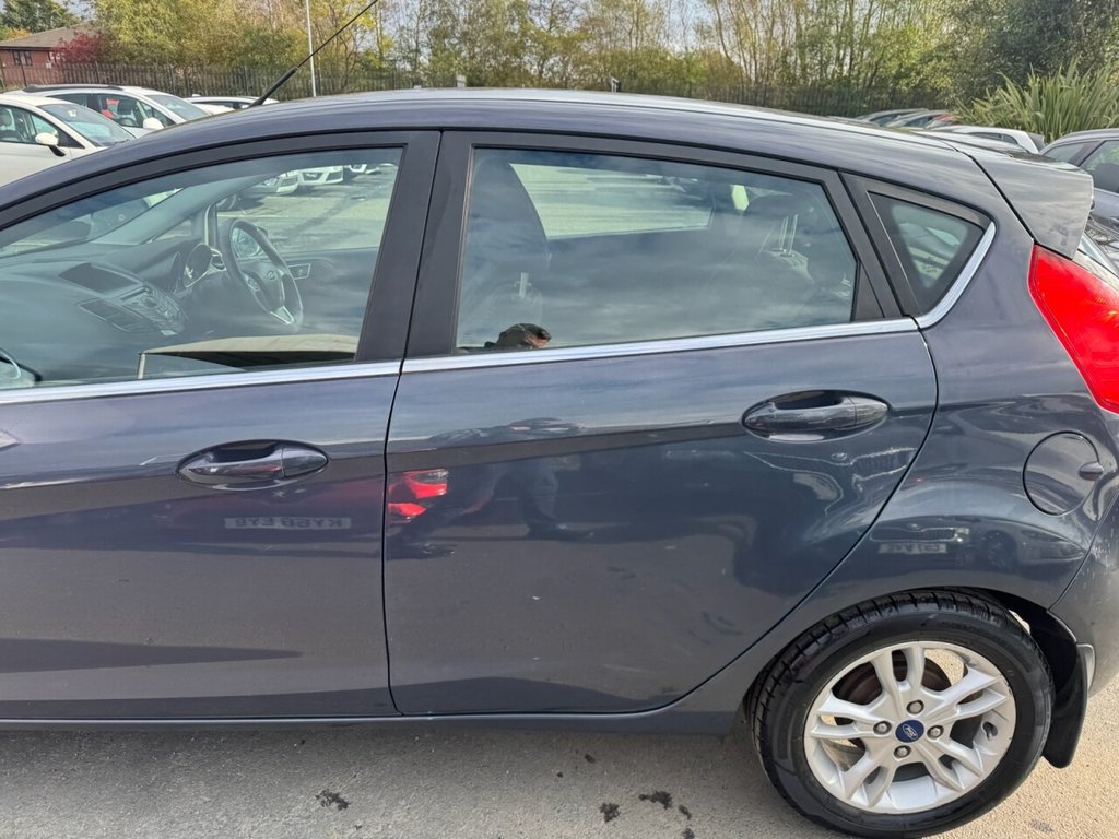 Used Ford Fiesta 2015 for sale - 76056695: Photo 32