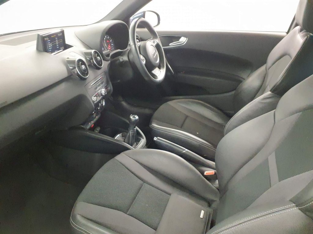 Used Audi A1 2017 for sale - 78181700: Photo 2