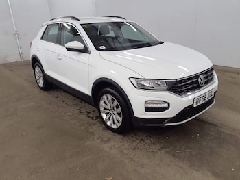 Used Volkswagen T-Roc 2018 for sale - 78110929: Photo