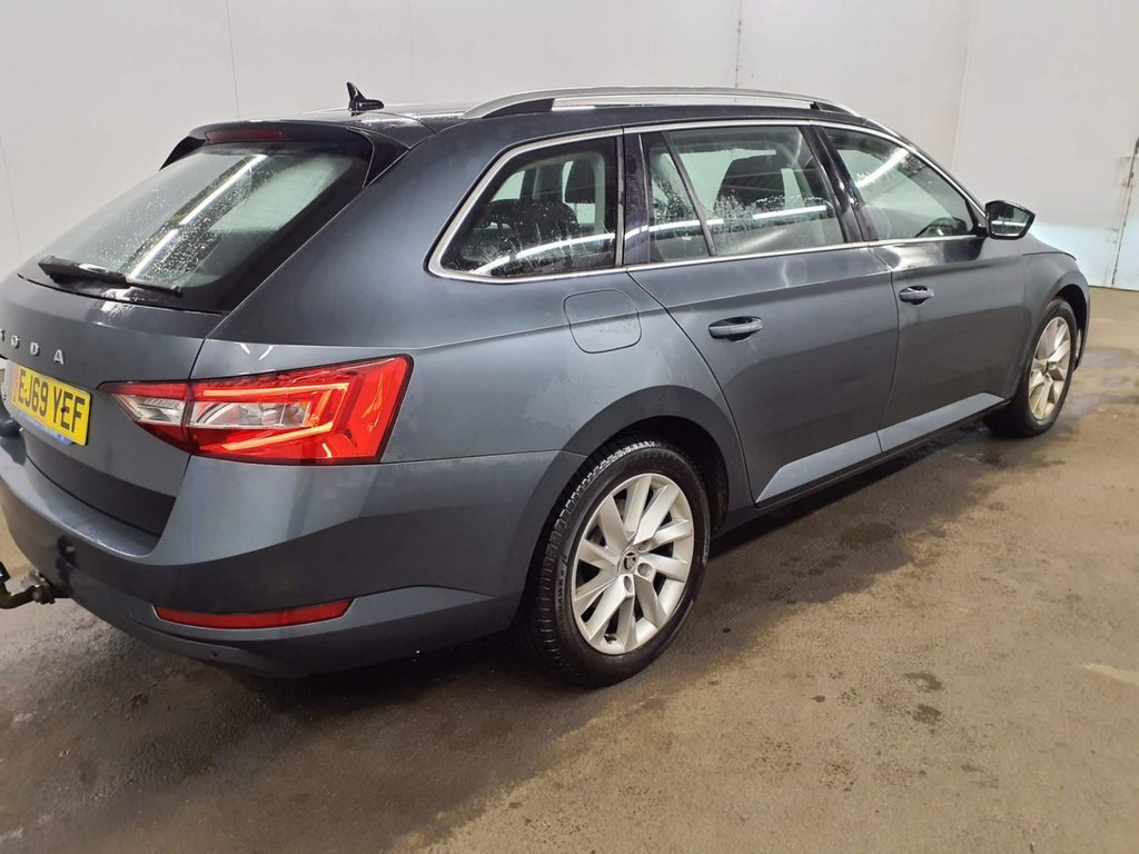 Used Skoda Superb 2020 for sale - 77227145: Photo 5