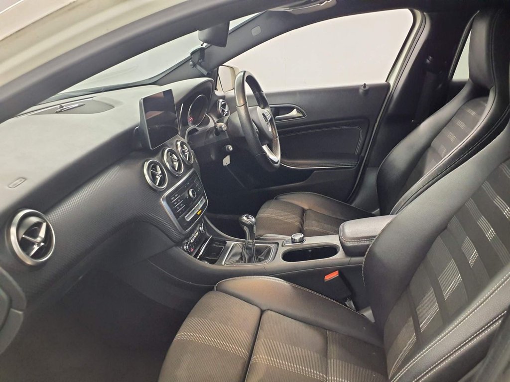 Used Mercedes-Benz A-Class 2018 for sale - 77680730: Photo 6