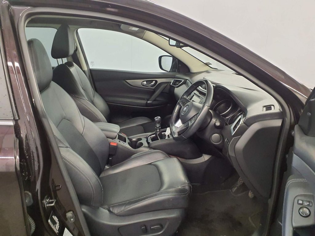 Used Nissan Qashqai 2018 for sale - 78111163: Photo 2