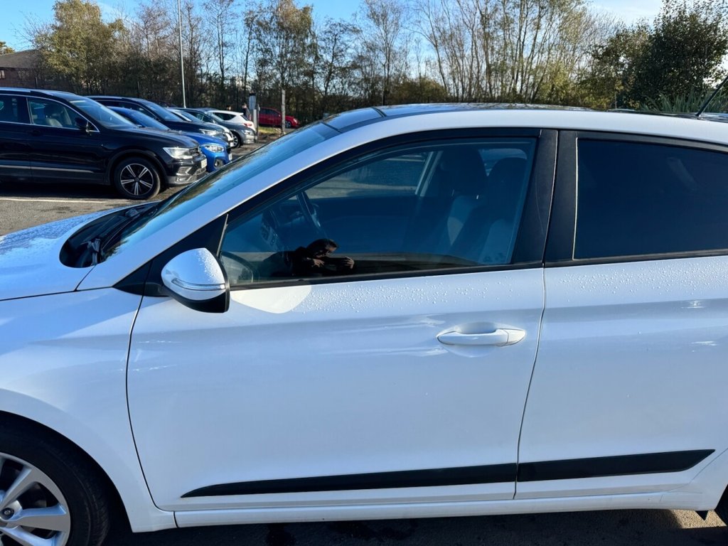 Used Hyundai i20 2015 for sale - 76202923: Photo 30