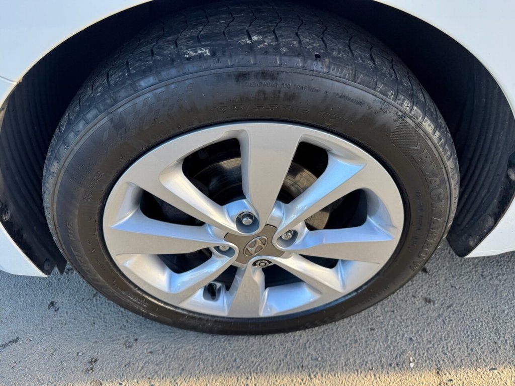 Used Hyundai i20 2015 for sale - 76202923: Photo 38