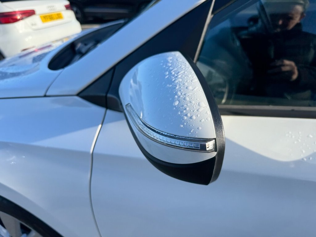 Used Hyundai i20 2015 for sale - 76202923: Photo 40