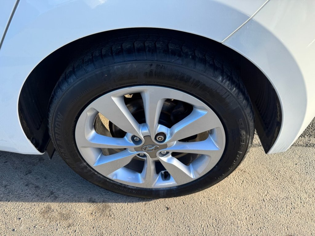 Used Hyundai i20 2015 for sale - 76202923: Photo 45