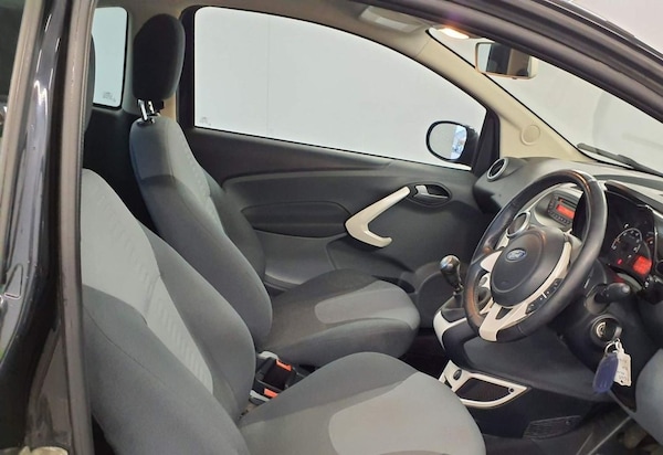 Used Ford Ka 2015 for sale - 76323689: Photo 2