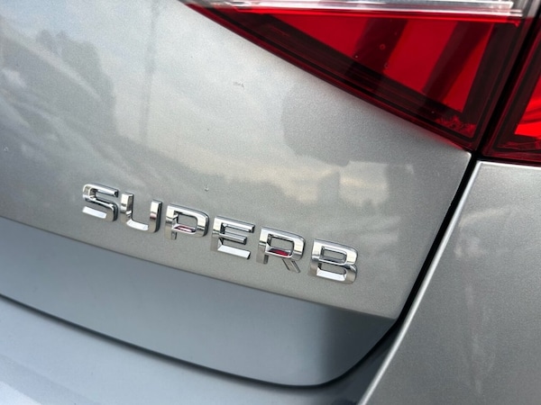 Used Skoda Superb 2017 for sale - 75998773: Photo 35