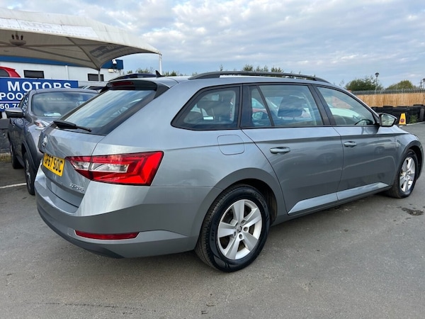Used Skoda Superb 2017 for sale - 75998773: Photo 41