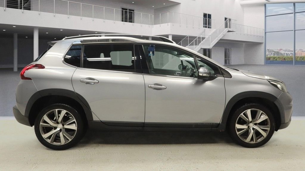 Used Peugeot 2008 2016 for sale - 77452251: Photo 5