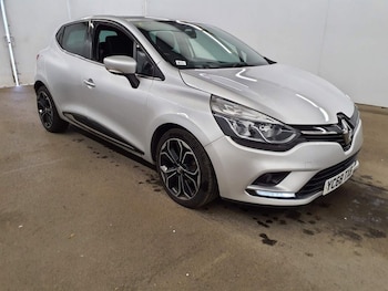 Used Renault Clio 2018 for sale - 78387397: Photo