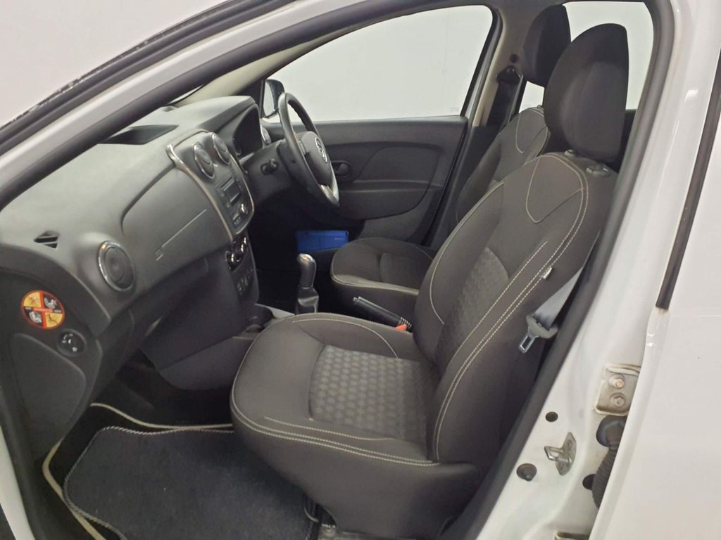 Used Dacia Sandero 2013 for sale - 78069340: Photo 6