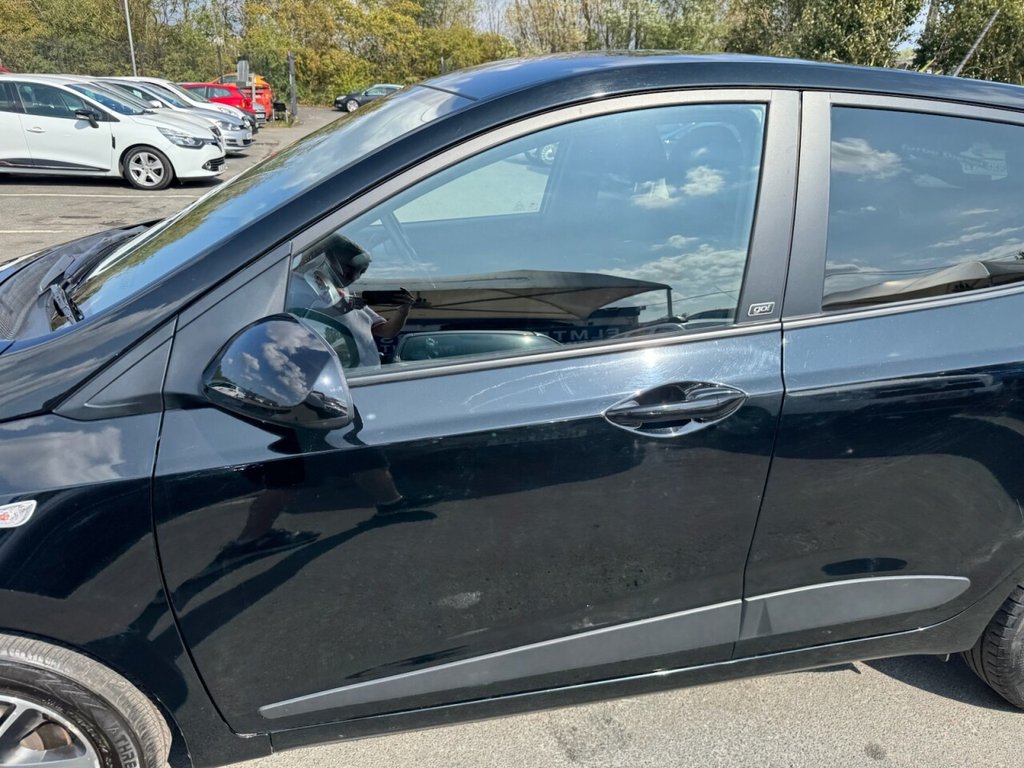 Used Hyundai i10 2018 for sale - 77520536: Photo 34