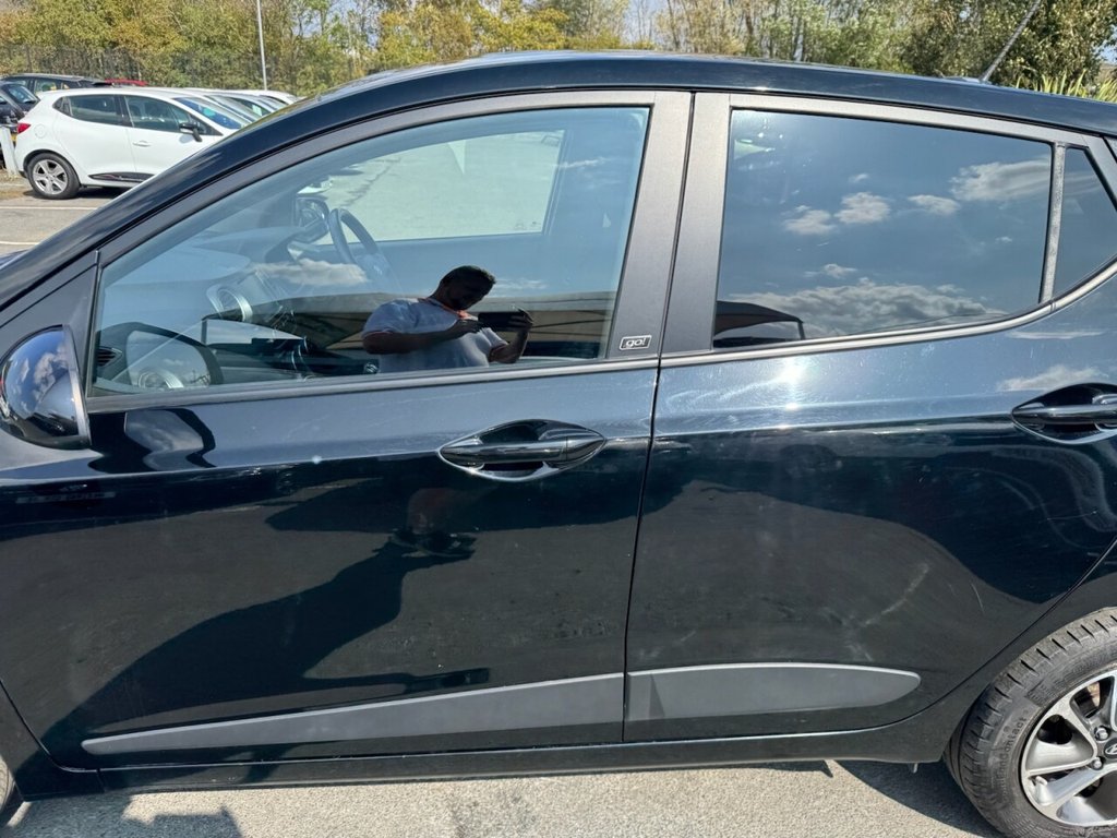 Used Hyundai i10 2018 for sale - 77520536: Photo 35