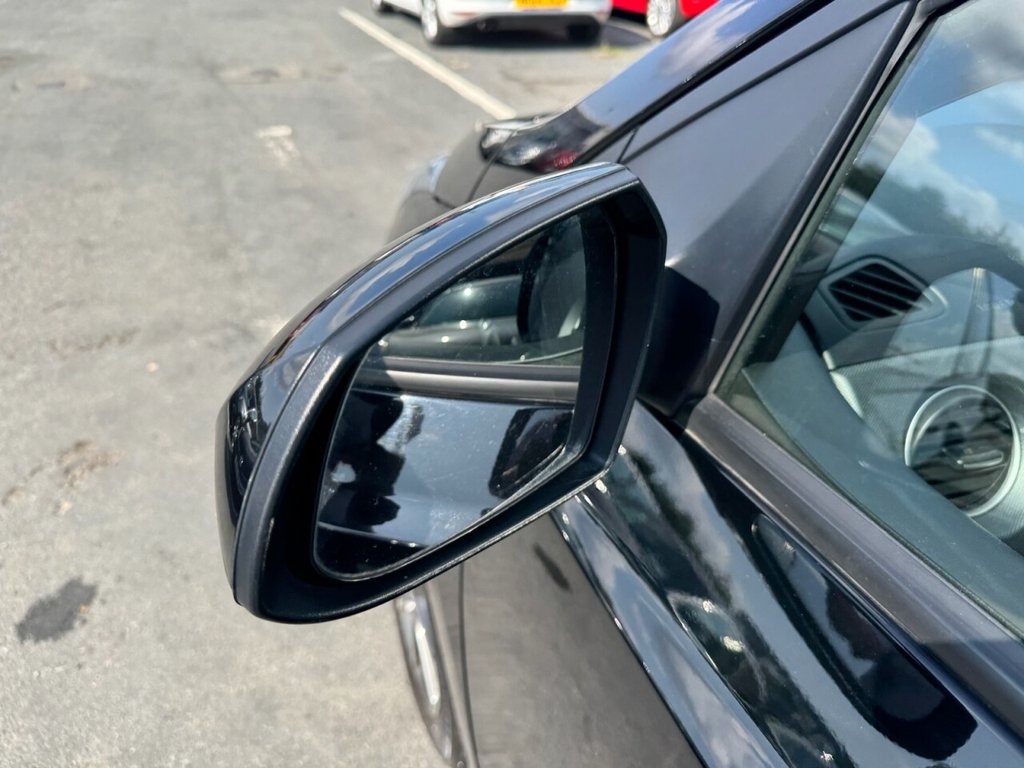 Used Hyundai i10 2018 for sale - 77520536: Photo 48