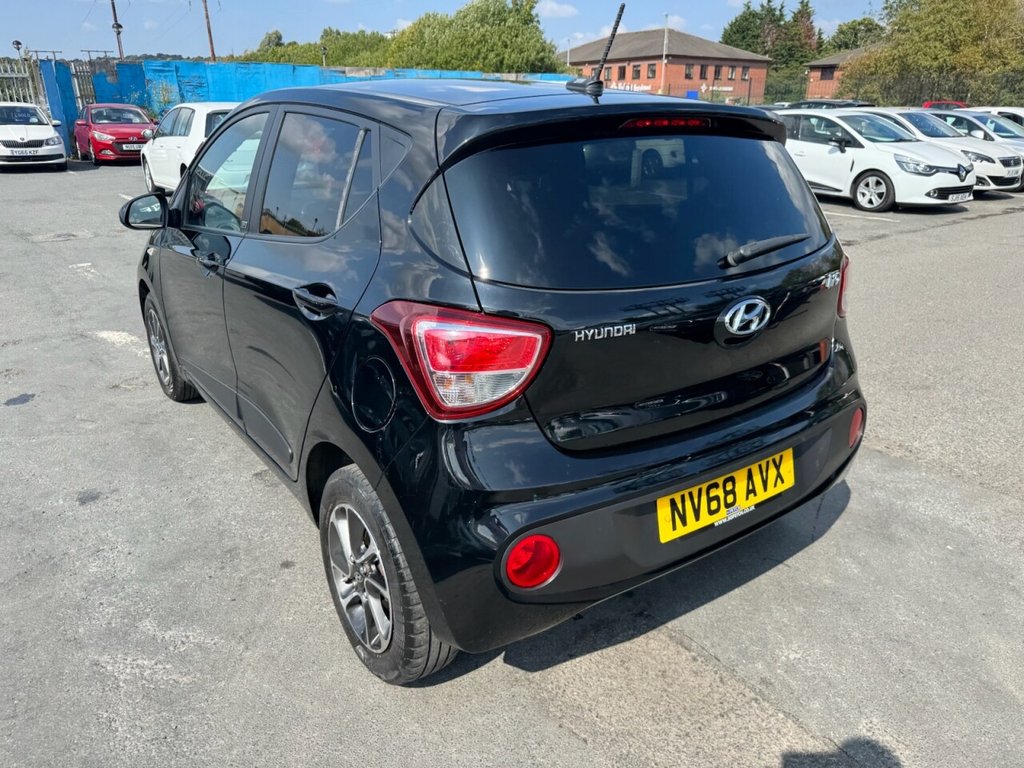 Used Hyundai i10 2018 for sale - 77520536: Photo 9