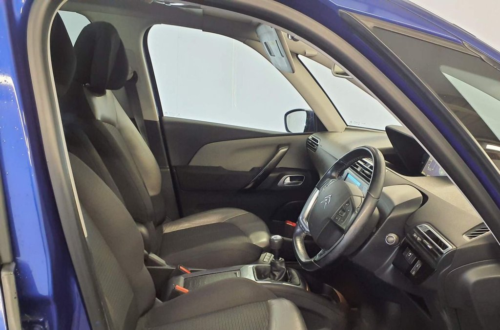 Used Citroen C4 Picasso 2017 for sale - 77990845: Photo 2