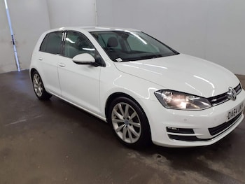 Used Volkswagen Golf 2014 for sale - 77498932: Photo