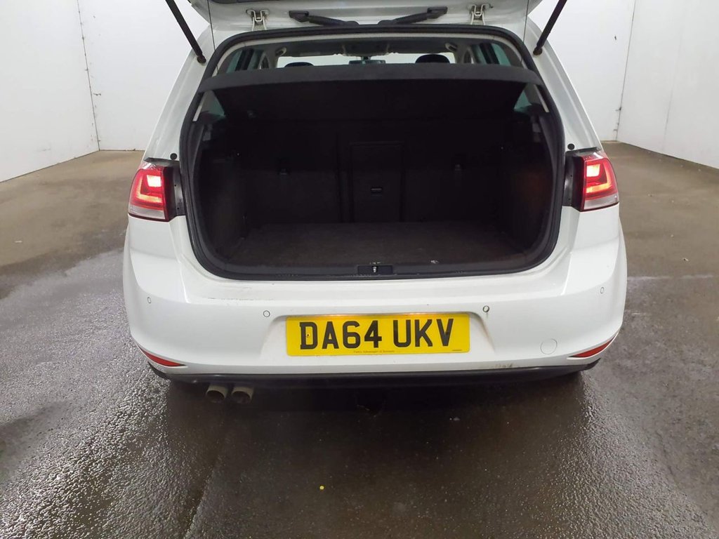 Used Volkswagen Golf 2014 for sale - 77498932: Photo 5