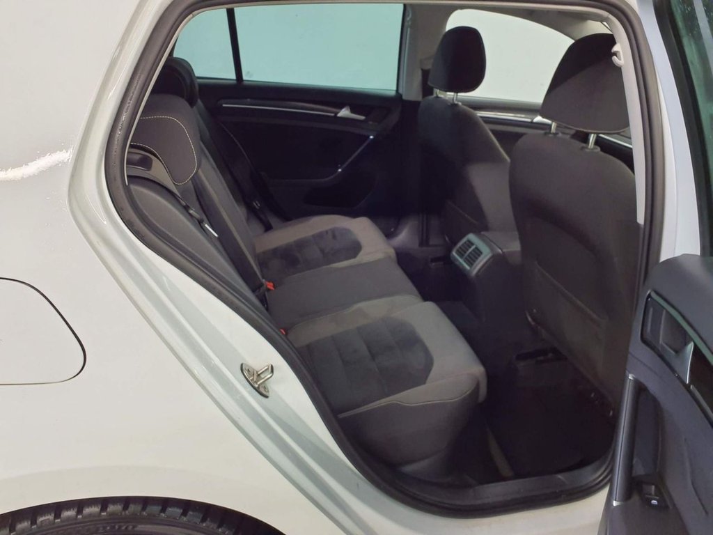 Used Volkswagen Golf 2014 for sale - 77498932: Photo 9