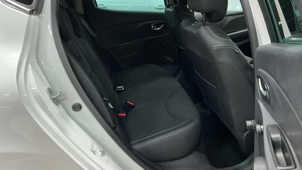 Used Renault Clio 2019 for sale - 76798044: Photo 7