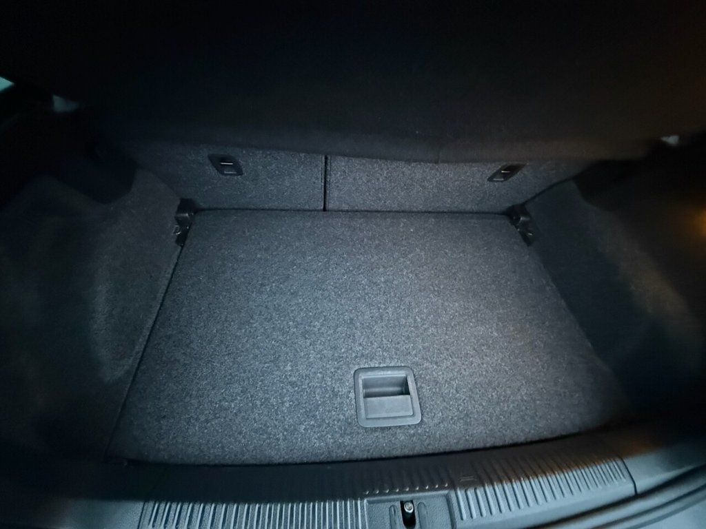 Used Volkswagen Polo 2017 for sale - 77328318: Photo 39