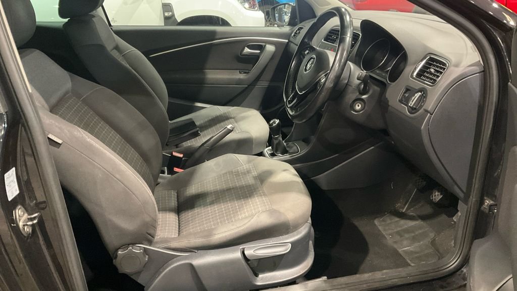 Used Volkswagen Polo 2017 for sale - 77328318: Photo 9