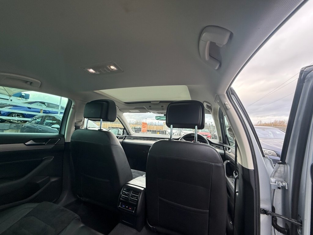 Used Volkswagen Passat 2017 for sale - 77534596: Photo 35