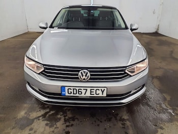 Used Volkswagen Passat 2017 for sale - 77534596: Photo