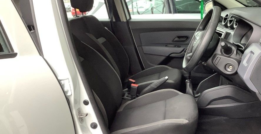 Used Dacia Duster 2021 for sale - 77850039: Photo 2