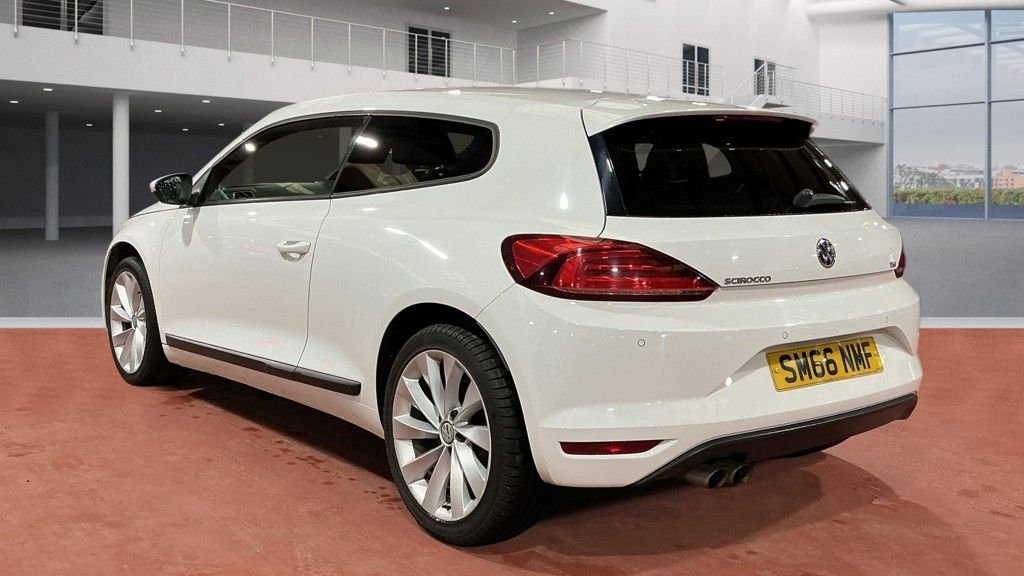 Used Volkswagen Scirocco 2016 for sale - 77463927: Photo 3