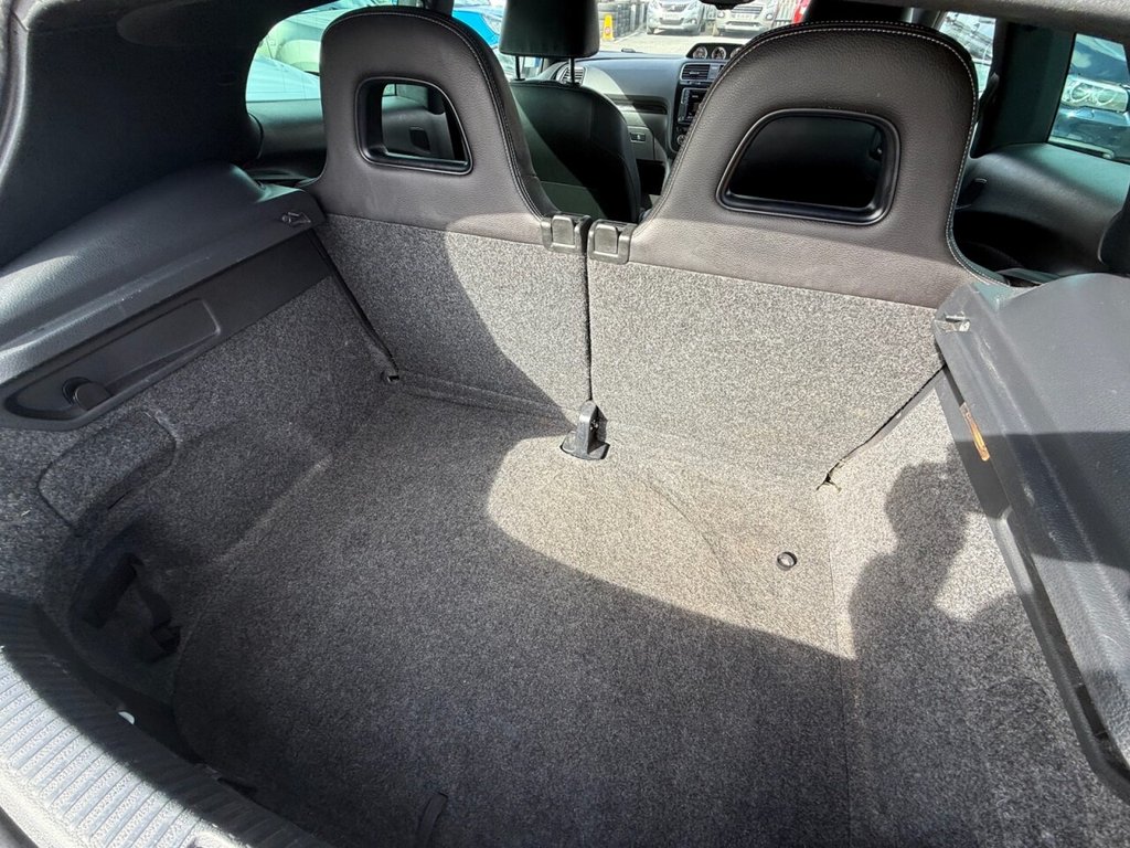 Used Volkswagen Scirocco 2016 for sale - 77463927: Photo 34