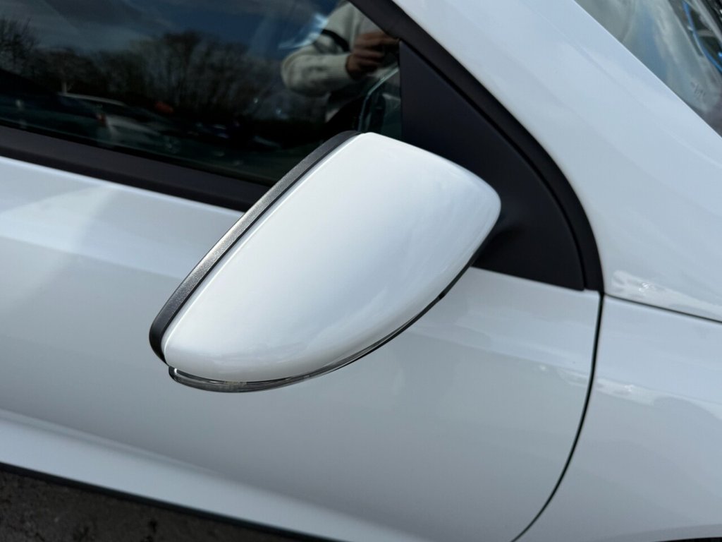 Used Volkswagen Scirocco 2016 for sale - 77463927: Photo 48