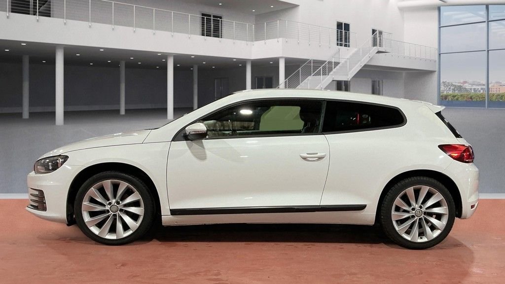 Used Volkswagen Scirocco 2016 for sale - 77463927: Photo 6