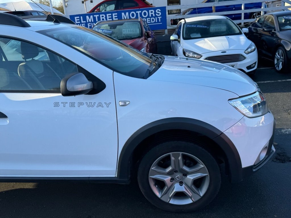 Used Dacia Sandero Stepway 2017 for sale - 76698511: Photo 19