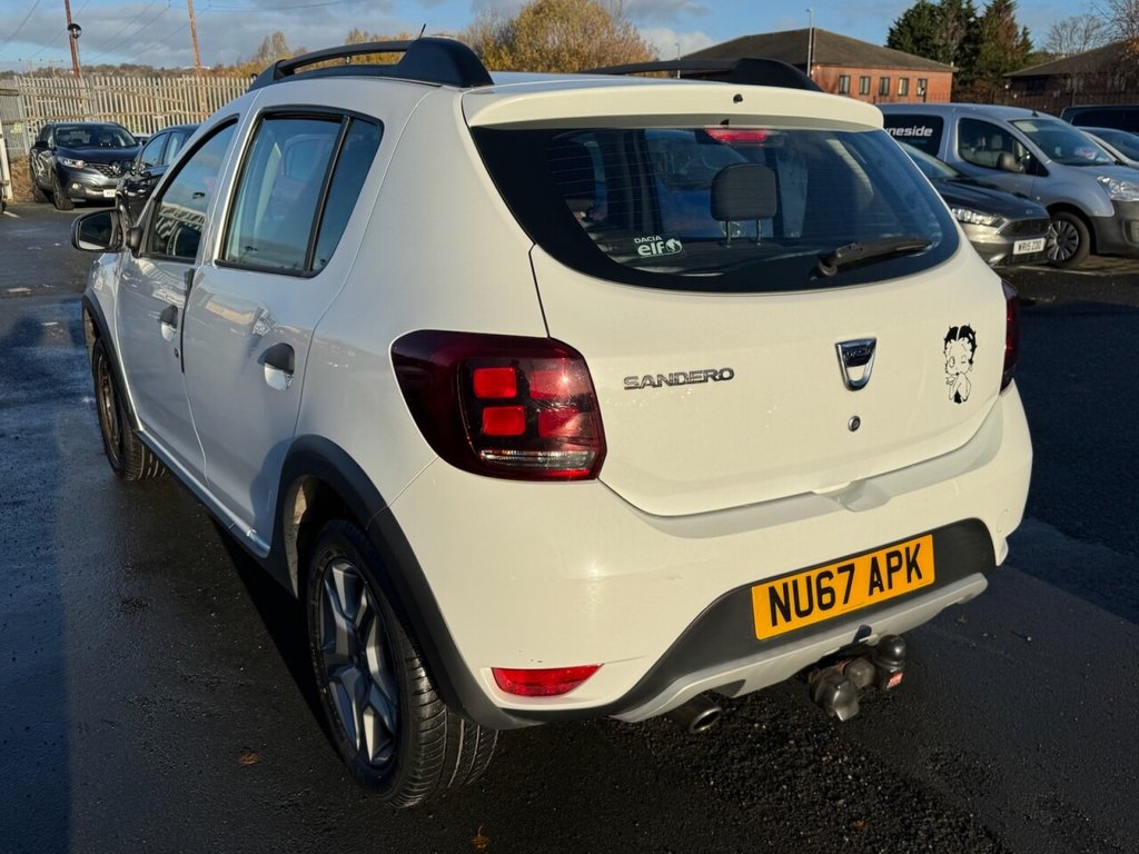 Used Dacia Sandero Stepway 2017 for sale - 76698511: Photo 35
