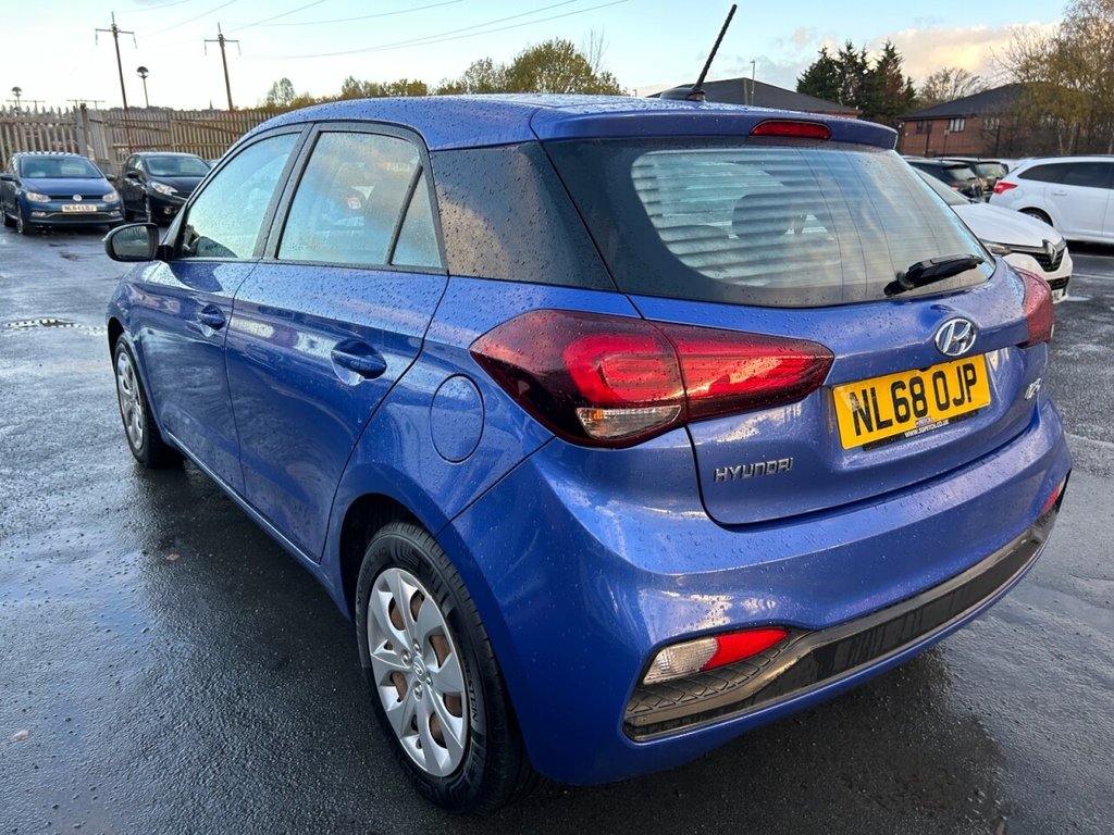 Used Hyundai i20 2018 for sale - 76510175: Photo 32