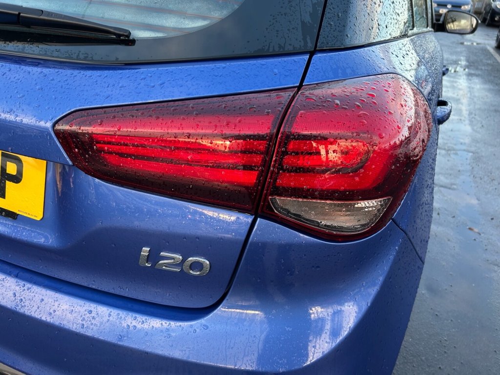 Used Hyundai i20 2018 for sale - 76510175: Photo 40