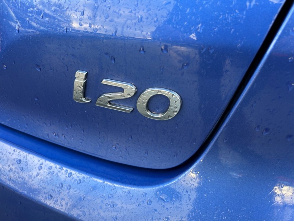 Used Hyundai i20 2018 for sale - 76510175: Photo 41