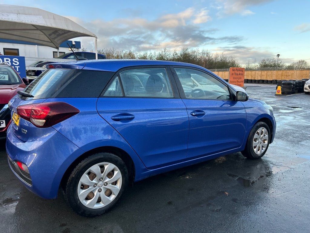 Used Hyundai i20 2018 for sale - 76510175: Photo 50