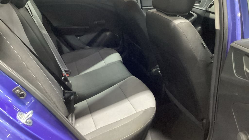 Used Hyundai i20 2018 for sale - 76510175: Photo 8