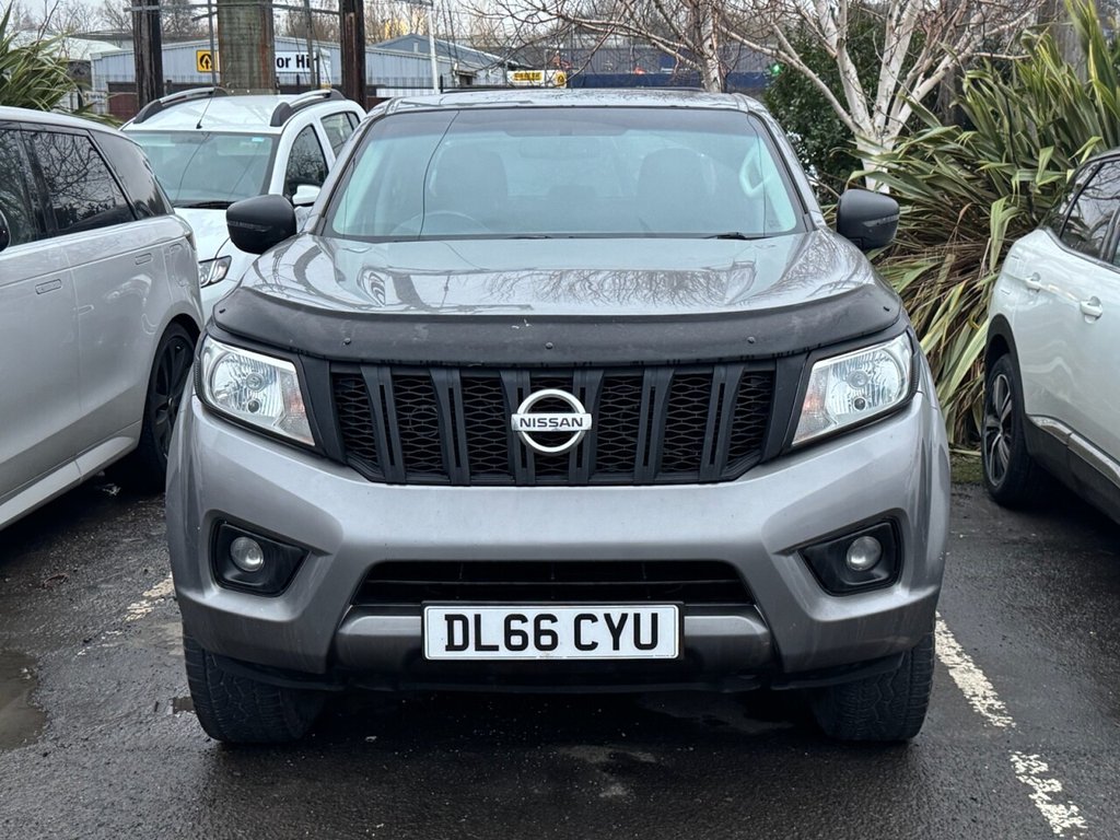 Used Nissan Navara 2016 for sale - 77451821: Photo 2