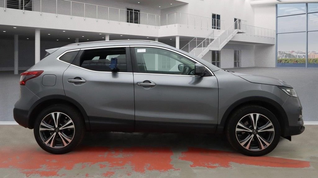 Used Nissan Qashqai 2018 for sale - 77507862: Photo 3